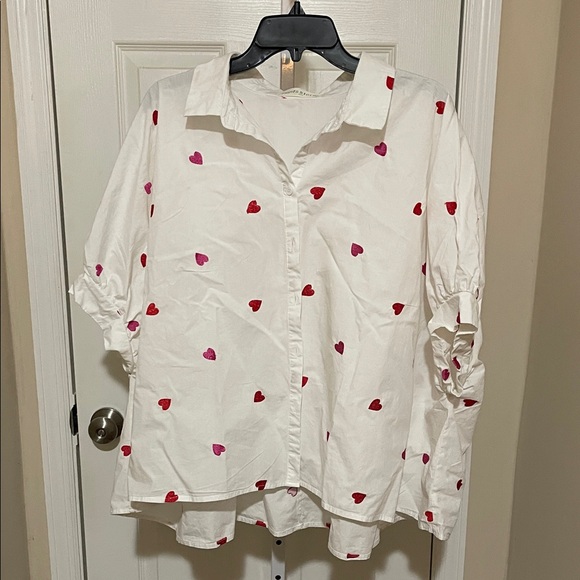 Pants Store Tops - Heart Patterned Button-Down Shirt